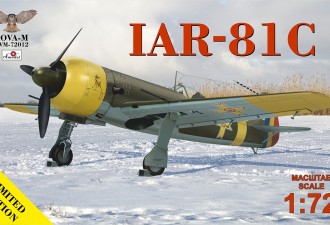 Макети  IAR-81C