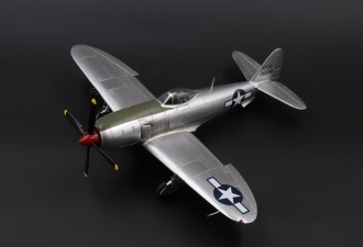 Scale model  XP-72 experim.fighter (four-bladed prop.)