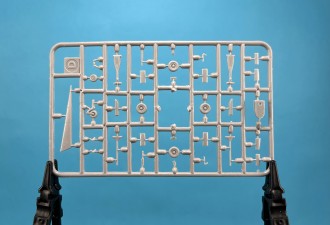 Scale model  Fokker C-31A ("Golden Knights" parachute team)