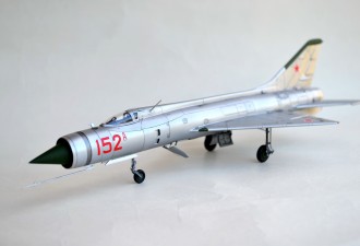 Макети  Ye-152A Soviet twin-engined interceptor