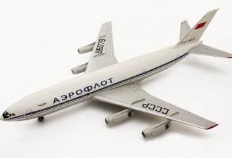 Scale model  Ilyushin IL-86 wide-body airliner